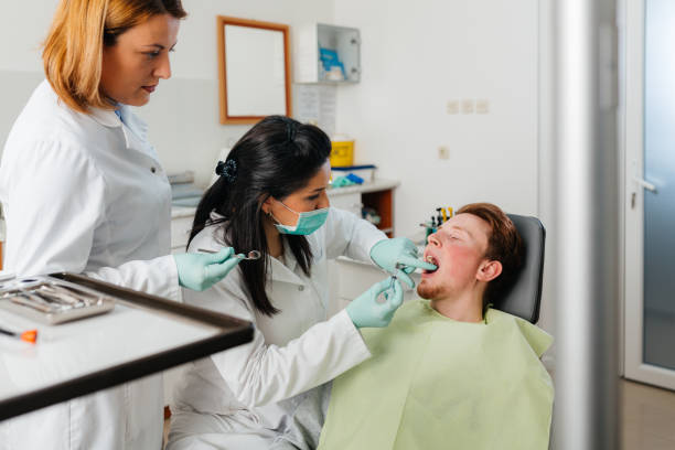 Best Emergency Cosmetic Dentistry (e.g., broken veneers) in Granbury, TX